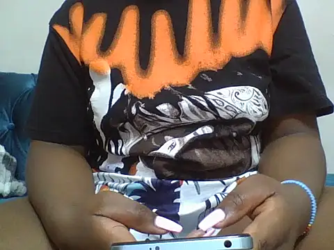 prettynina online show from December 3, 8:06 am