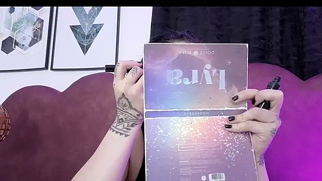 sophy rock online show from April 24, 2:42 pm