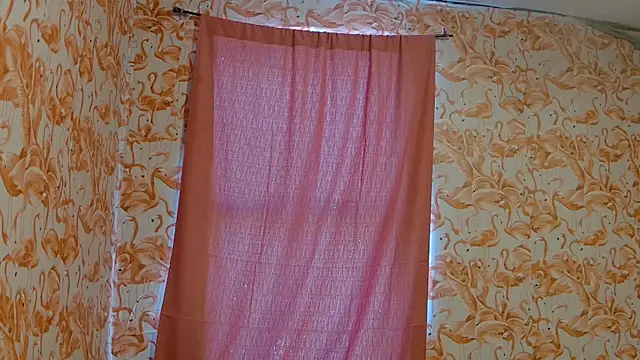 strawberrysmoothie online show from February 9, 9:17 pm