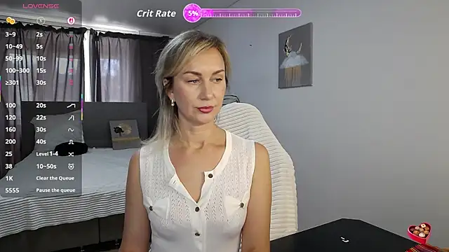 Snapshot of Vanessa_Nowak chatting on September 21, 5:50 am Vanessa Nowak online show from September 21, 5:50 am