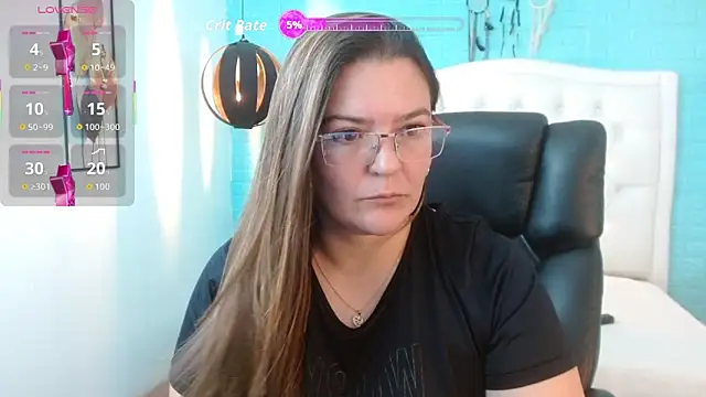 Snapshot of MsJossie chatting on September 13, 4:20 am MsJossie online show from September 13, 4:20 am