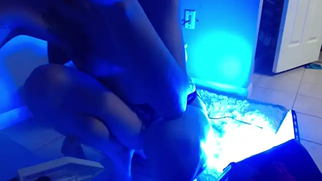 watermellonpussy online show from February 26, 10:36 am