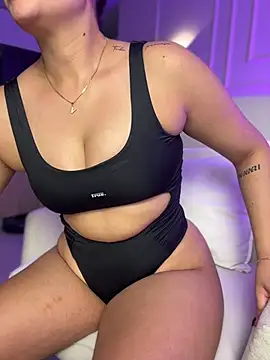GabriellaFerrer online show from June 9, 10:03 am