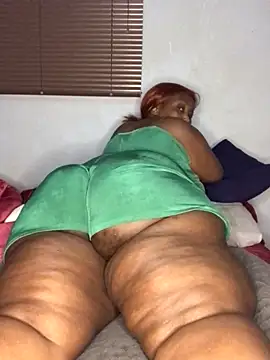 sotho ssbbw online show from February 26, 2:21 am