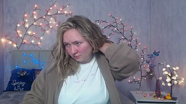 SallyVerda online show from April 28, 6:12 pm