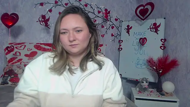 SallyVerda online show from February 10, 7:50 pm