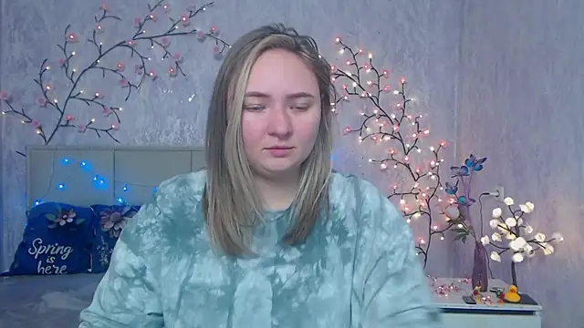 SallyVerda online show from April 25, 5:32 pm