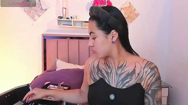 Kayla foxxy online show from August 7, 12:17 am