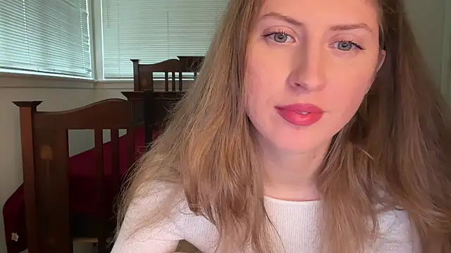 YUMIandbigWOLF online show from April 22, 2:14 pm