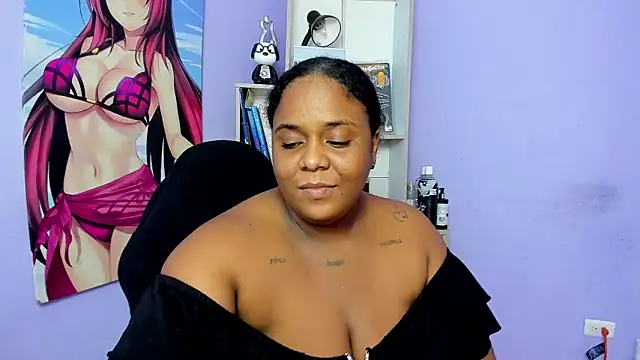 Snapshot of bbw_charlote chatting on October 2, 12:32 pm bbw charlote online show from October 2, 12:32 pm