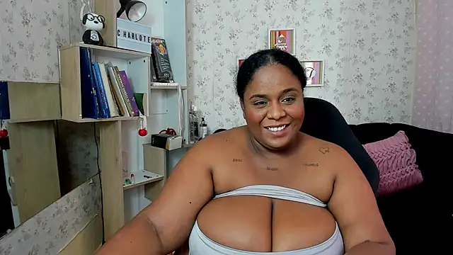 Snapshot of bbw_charlote chatting on September 27, 1:18 pm bbw charlote online show from September 27, 1:18 pm