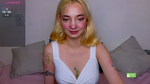 Snapshot of sandra_belll chatting on September 19, 3:55 pm sandra belll online show from September 19, 3:55 pm