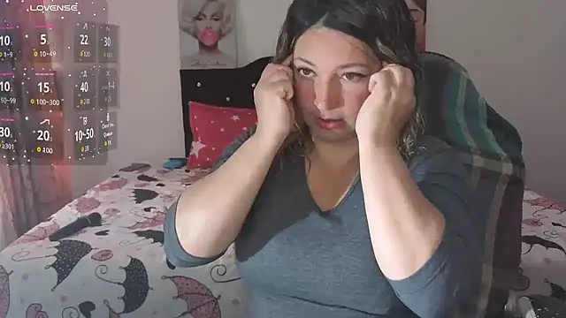 Devil Sara online show from April 22, 3:09 pm