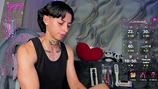 AmberAdams  online show from April 22, 2:52 am