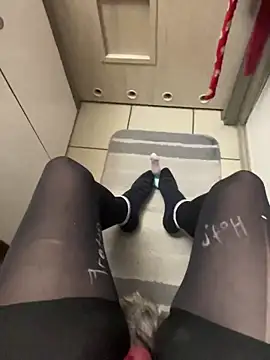 pinnklinkk online show from March 27, 2:35 am