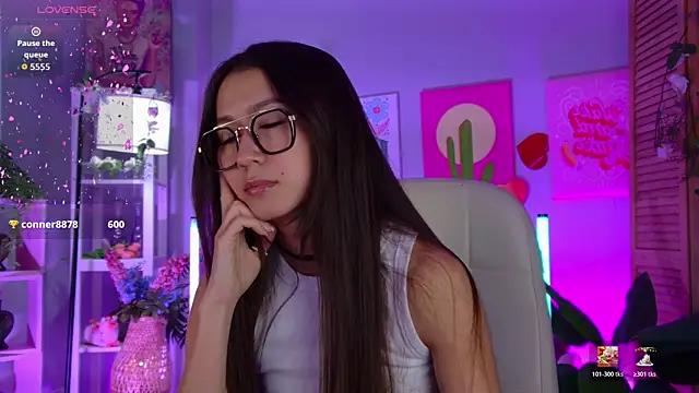 LanaBaker online show from April 22, 3:14 am