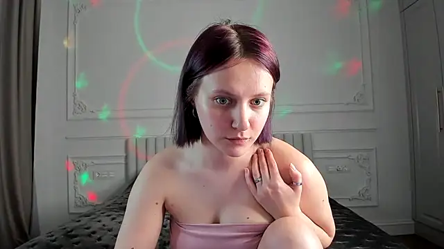 realpurrr online show from April 15, 5:24 pm