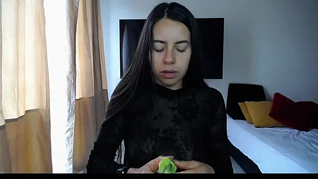 Snapshot of Mariam_Gomezxxx chatting on October 13, 4:42 pm Mariam Gomezxxx online show from October 13, 4:42 pm