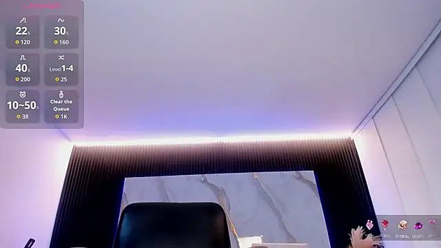 paulina sweett  online show from April 27, 12:13 pm