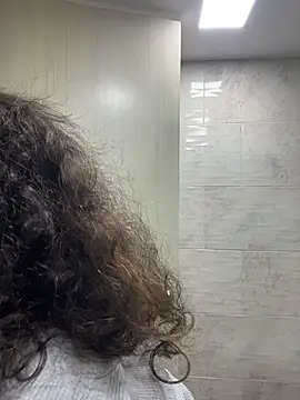 uniquerossie online show from March 8, 8:51 am