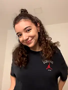 uniquerossie online show from November 30, 9:13 am