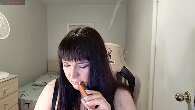 Tina Dolly online show from June 22, 8:00 am