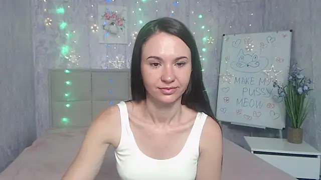 Snapshot of KaraCriegs chatting on September 22, 6:28 pm KaraCriegs online show from September 22, 6:28 pm