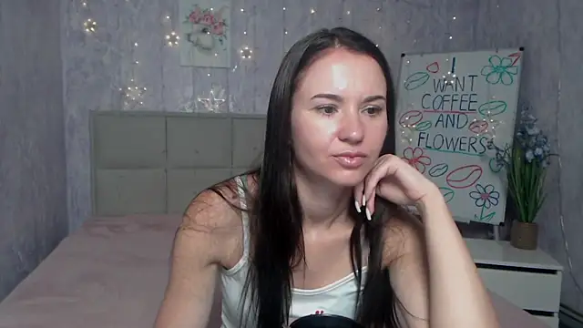 Snapshot of KaraCriegs chatting on September 19, 5:56 pm KaraCriegs online show from September 19, 5:56 pm