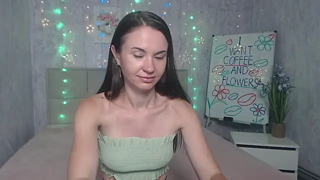 Snapshot of KaraCriegs chatting on September 15, 5:20 pm KaraCriegs online show from September 15, 5:20 pm