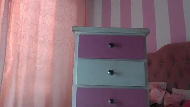 zaleya mateus online show from April 1, 2:14 pm