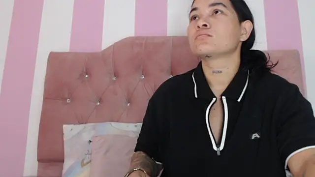 zaleya mateus online show from April 28, 1:04 pm