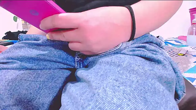 MaidenGame online show from April 23, 3:58 pm