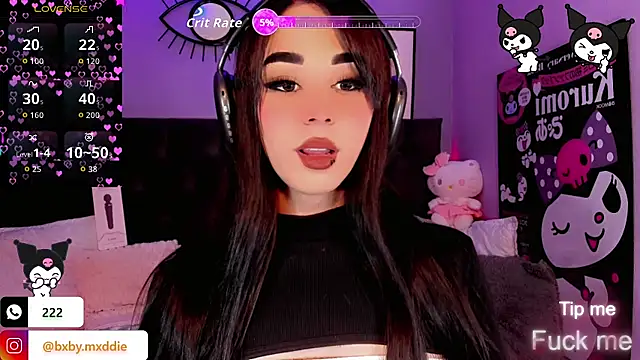 kimMaddiee online show from September 13, 5:59 am