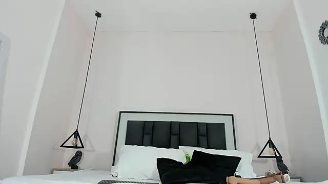 victoria cooper3 online show from November 21, 11:45 am