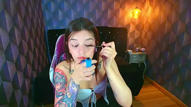 LiaHarryis online show from March 24, 4:01 pm