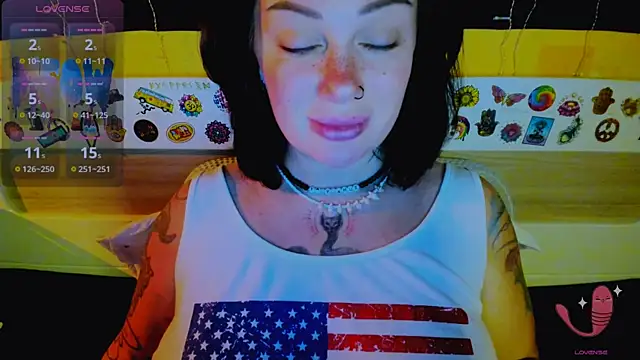 EllieOz online show from November 29, 4:22 pm