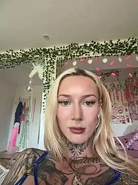 Stella-Kink online show from July 4, 12:12 pm