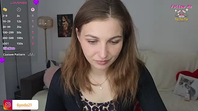 Amelia55555 online show from April 21, 1:18 pm