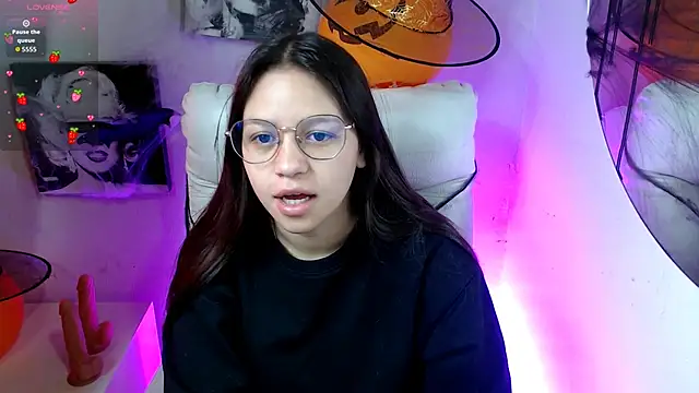 SamanthaRoldaan online show from October 21, 2:32 pm