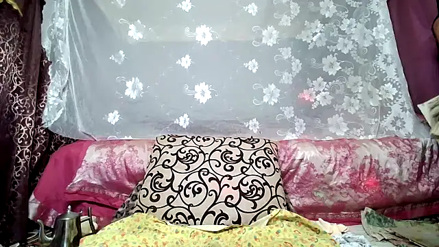 Snapshot of Alina_Night_777 chatting on September 17, 4:54 am Alina Night 777 online show from September 17, 4:54 am