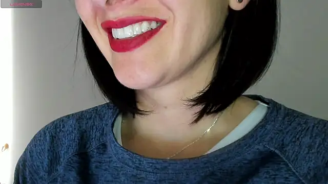 Snapshot of queen_fetish chatting on October 15, 2:08 pm queen fetish online show from October 15, 2:08 pm
