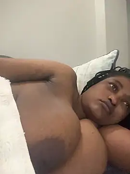 Bustygoddess32 online show from April 25, 1:52 pm