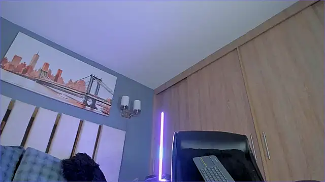 Bambi gurl online show from February 7, 2:26 am