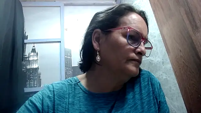 Nastylatinaxxx online show from October 21, 4:11 pm