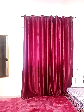 The-Peach-Flexer online show from April 29, 7:33 am