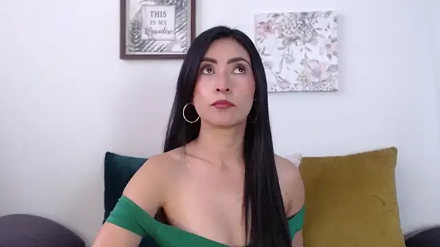 JainaRogers online show from June 23, 4:38 pm