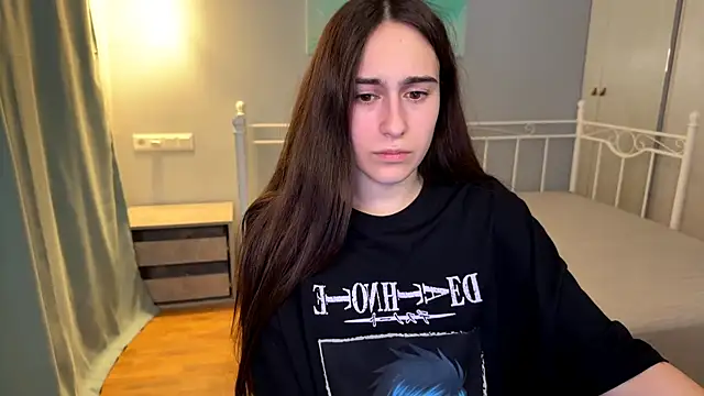 AliceKolltt online show from July 14, 2:05 am