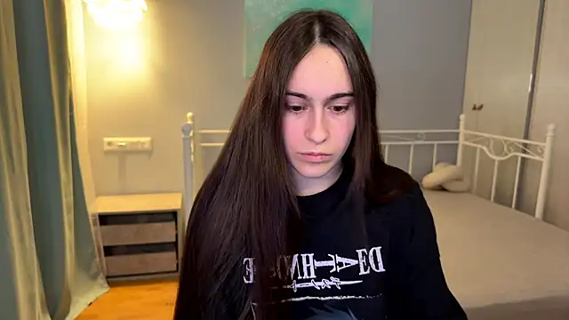 AliceKolltt online show from July 4, 8:49 pm