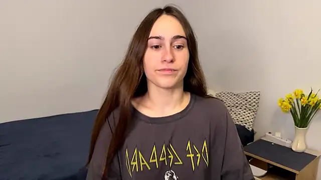 AliceKolltt online show from April 26, 8:50 pm