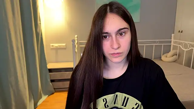 AliceKolltt online show from June 24, 8:41 pm